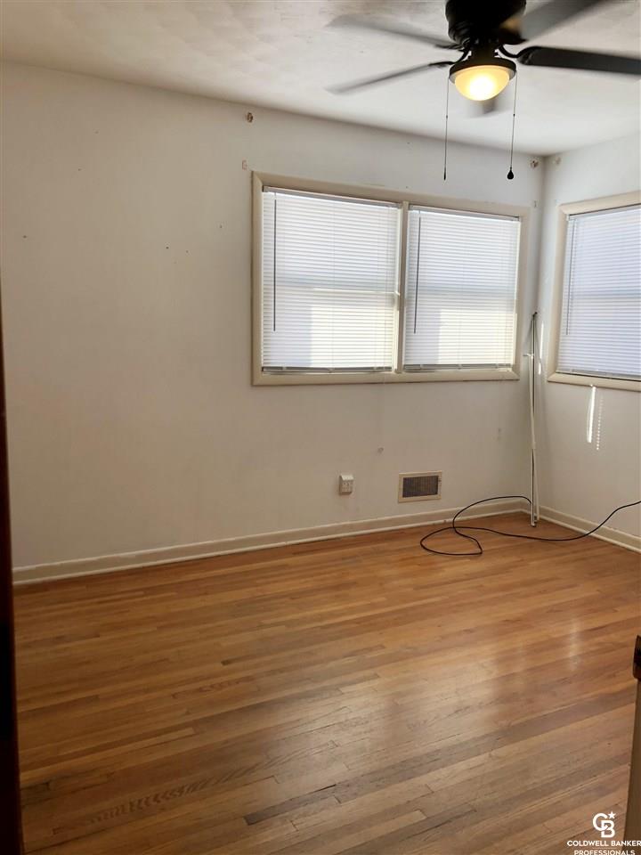 6005 Schafer Road Lansing, MI 48911 - Photo 16 of 26 50063477-15.JPG