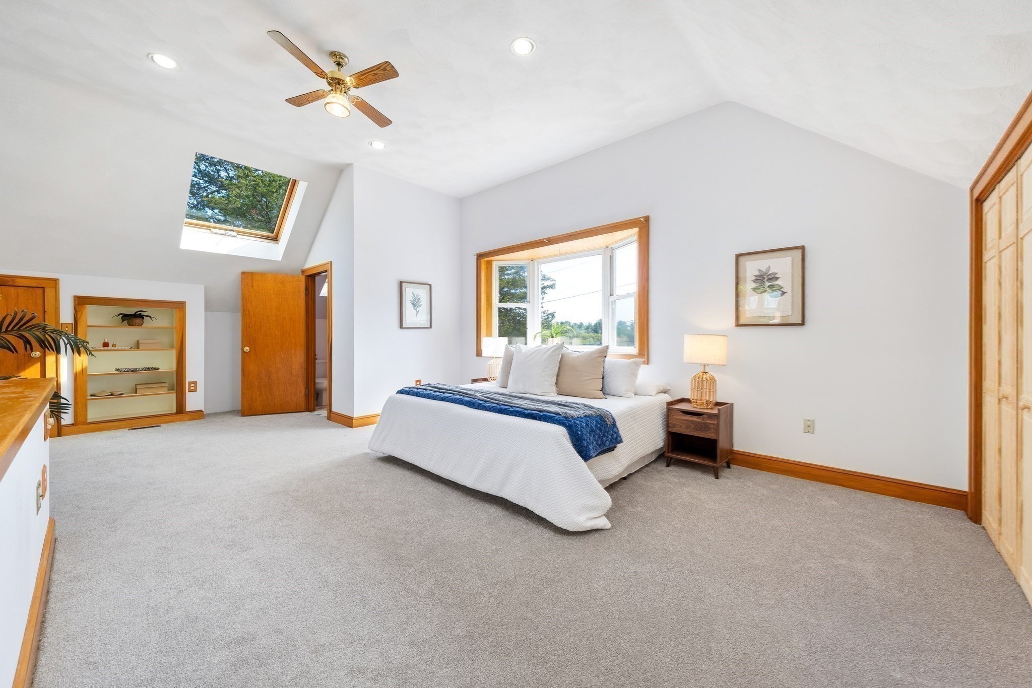 15 Friendship Street Billerica, MA 01821 - Photo 12 of 39 Gallery Image 12