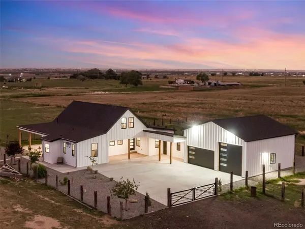 a view of a terrace with outdoor space