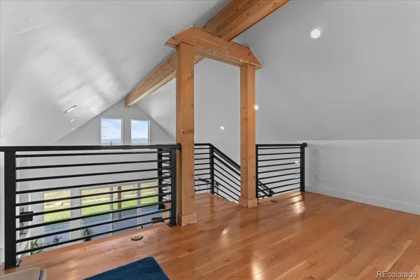 a view of entryway and hall