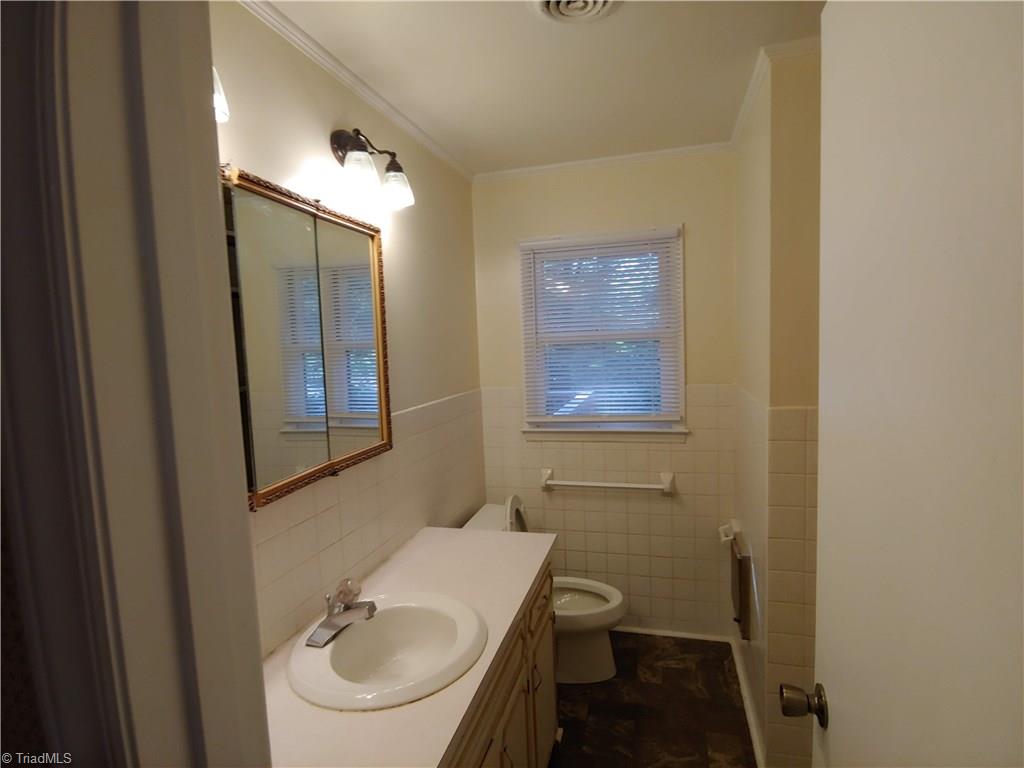 6790 Walnut Cove Road Walkertown, NC 27051 - Photo 11 of 18 Gallery Image 11