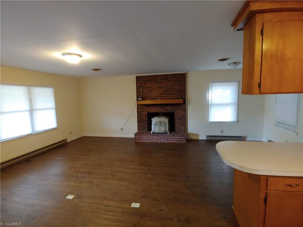 6790 Walnut Cove Road Walkertown, NC 27051 - Photo 4 of 18 Gallery Image 4
