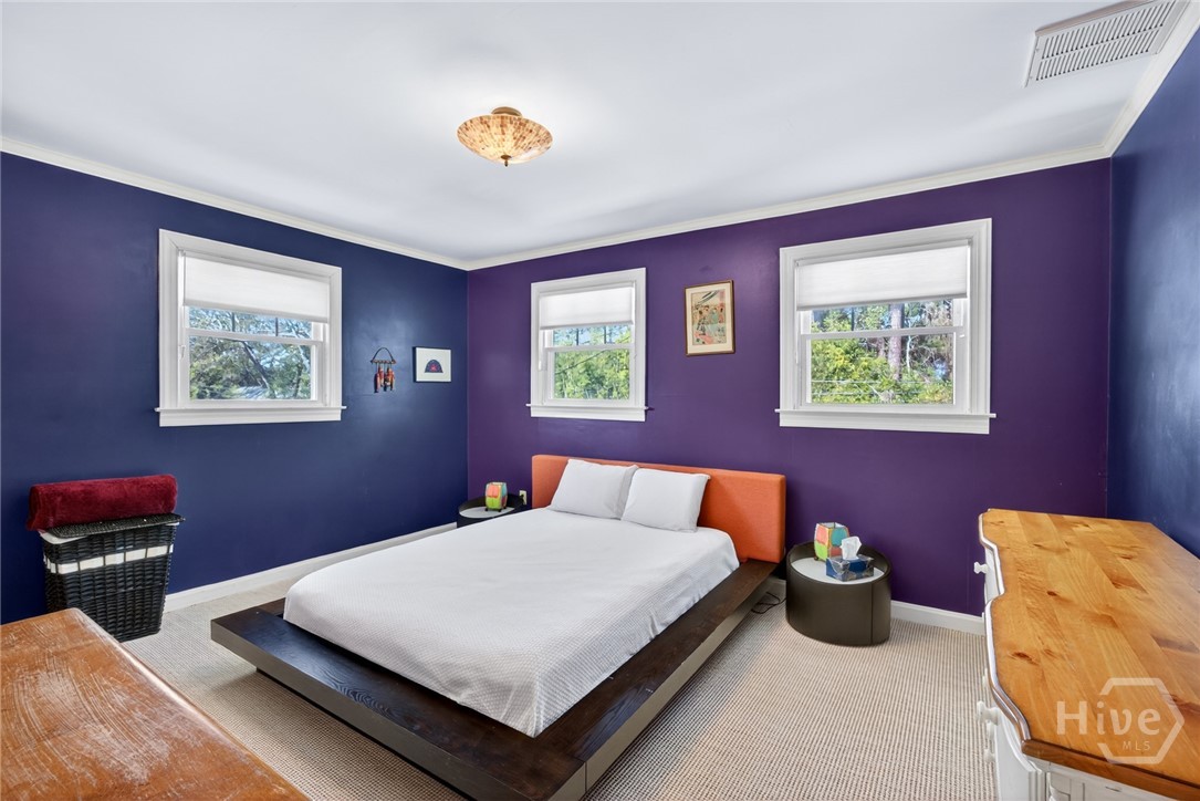 512 East 58th Street Savannah, GA 31405 - Photo 23 of 44 Primary suite upstairs