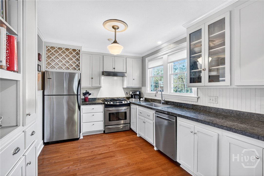 512 East 58th Street Savannah, GA 31405 - Photo 10 of 44