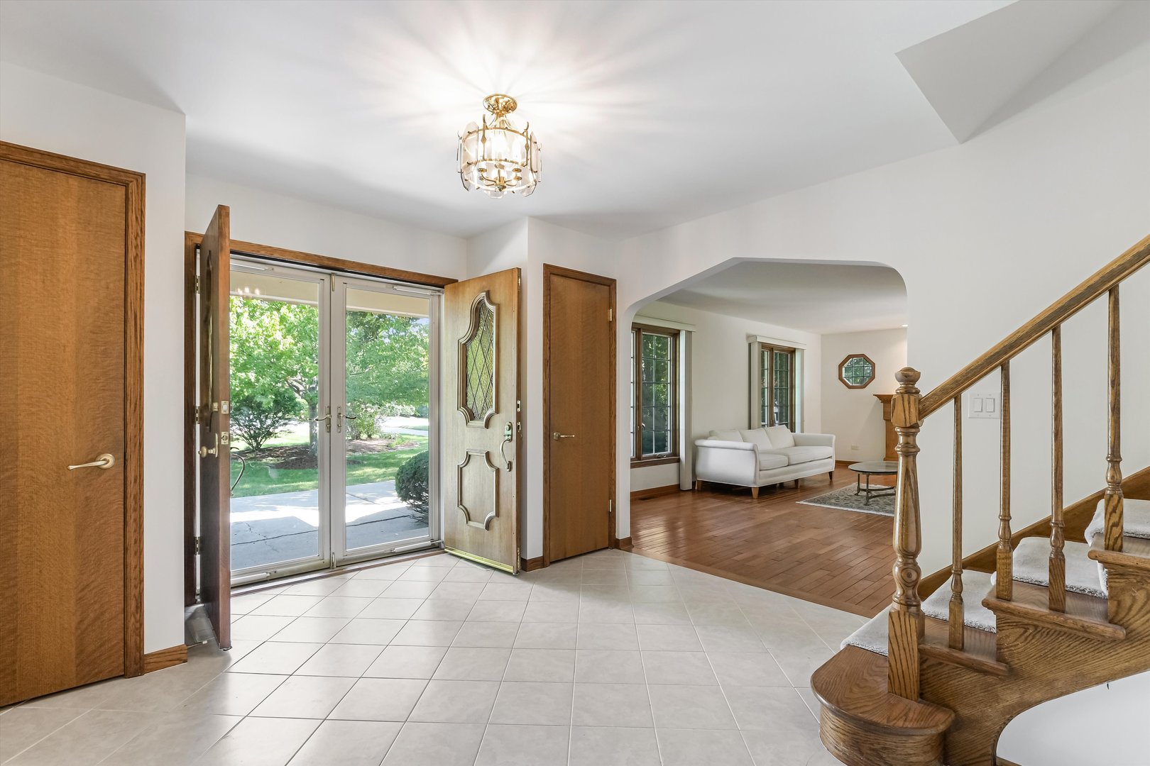 1481 Thor Drive Inverness, IL 60067 - Photo 5 of 52 Gallery Image 5