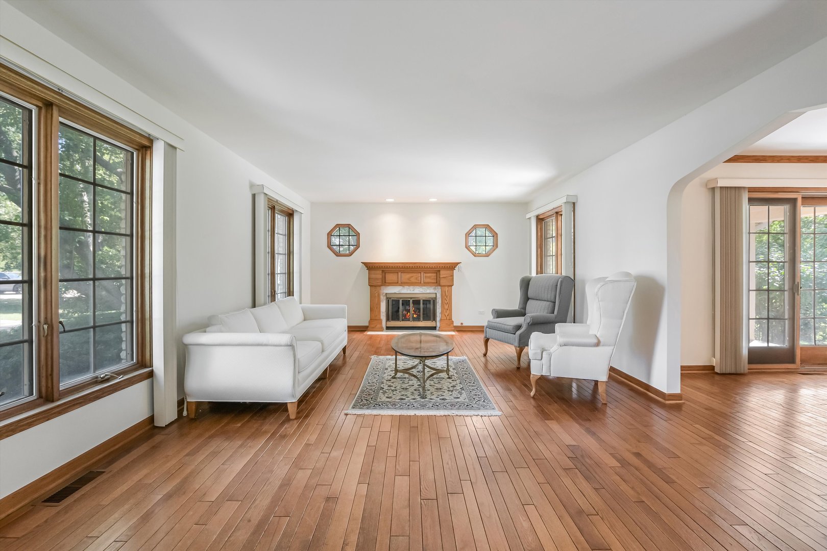 1481 Thor Drive Inverness, IL 60067 - Photo 6 of 52 Gallery Image 6