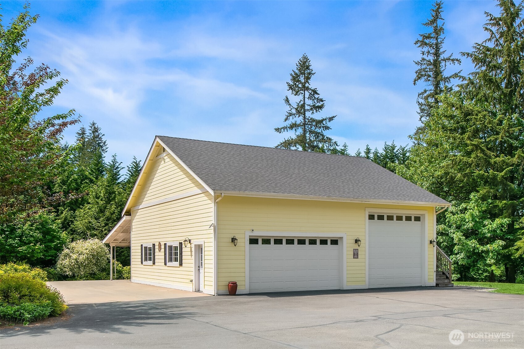 30932 Northeast Cherry Valley Road Duvall, WA 98019 - Photo 3 of 40
