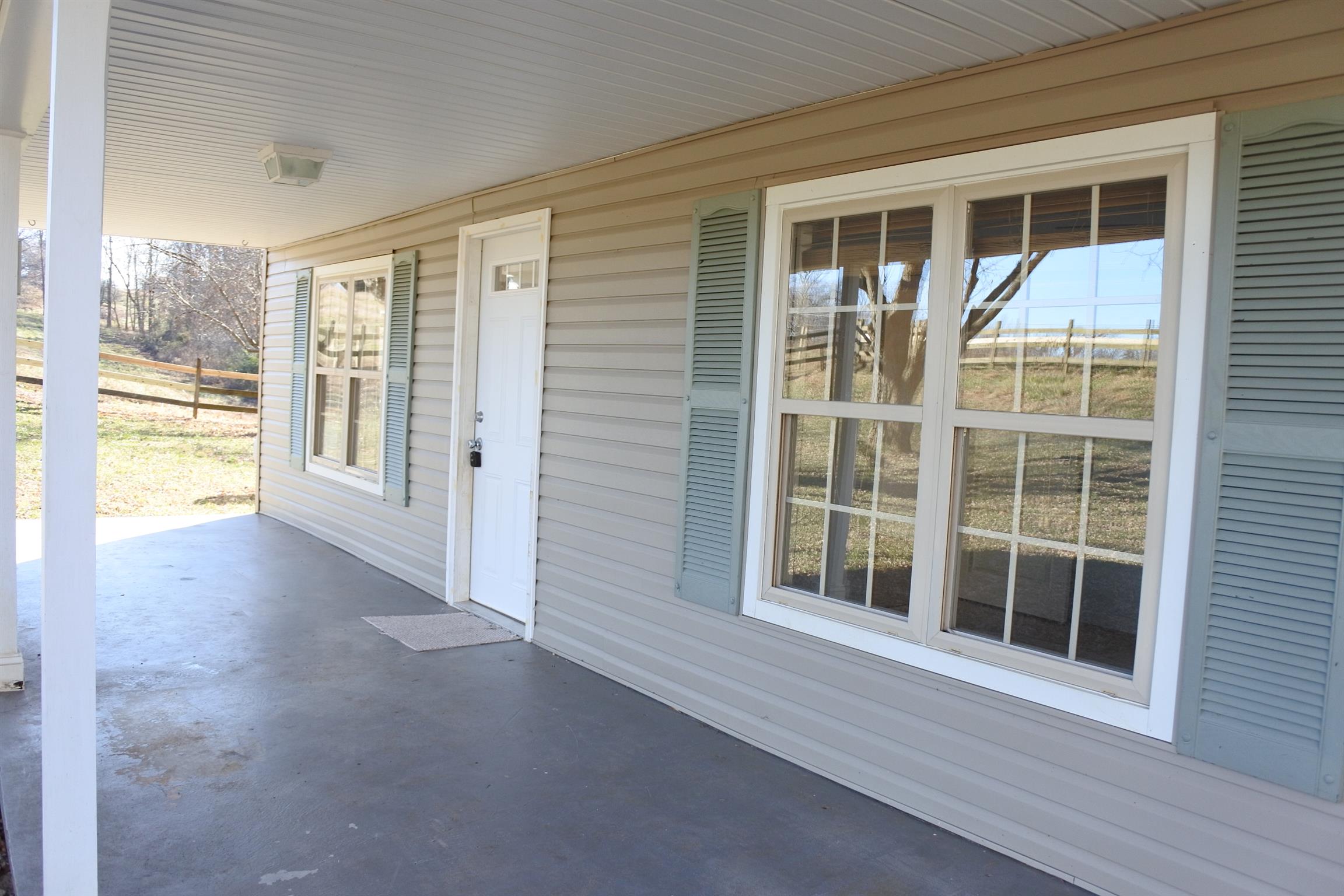 375 Lonesome Valley Road Allons, TN 38541 - Photo 3 of 23 a view of an empty room with a window