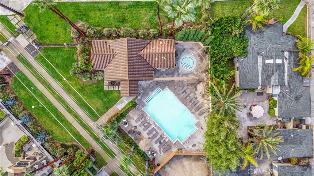 430 Lake Street, Unit 304 Huntington Beach, CA 92648 - Photo 45 of 46