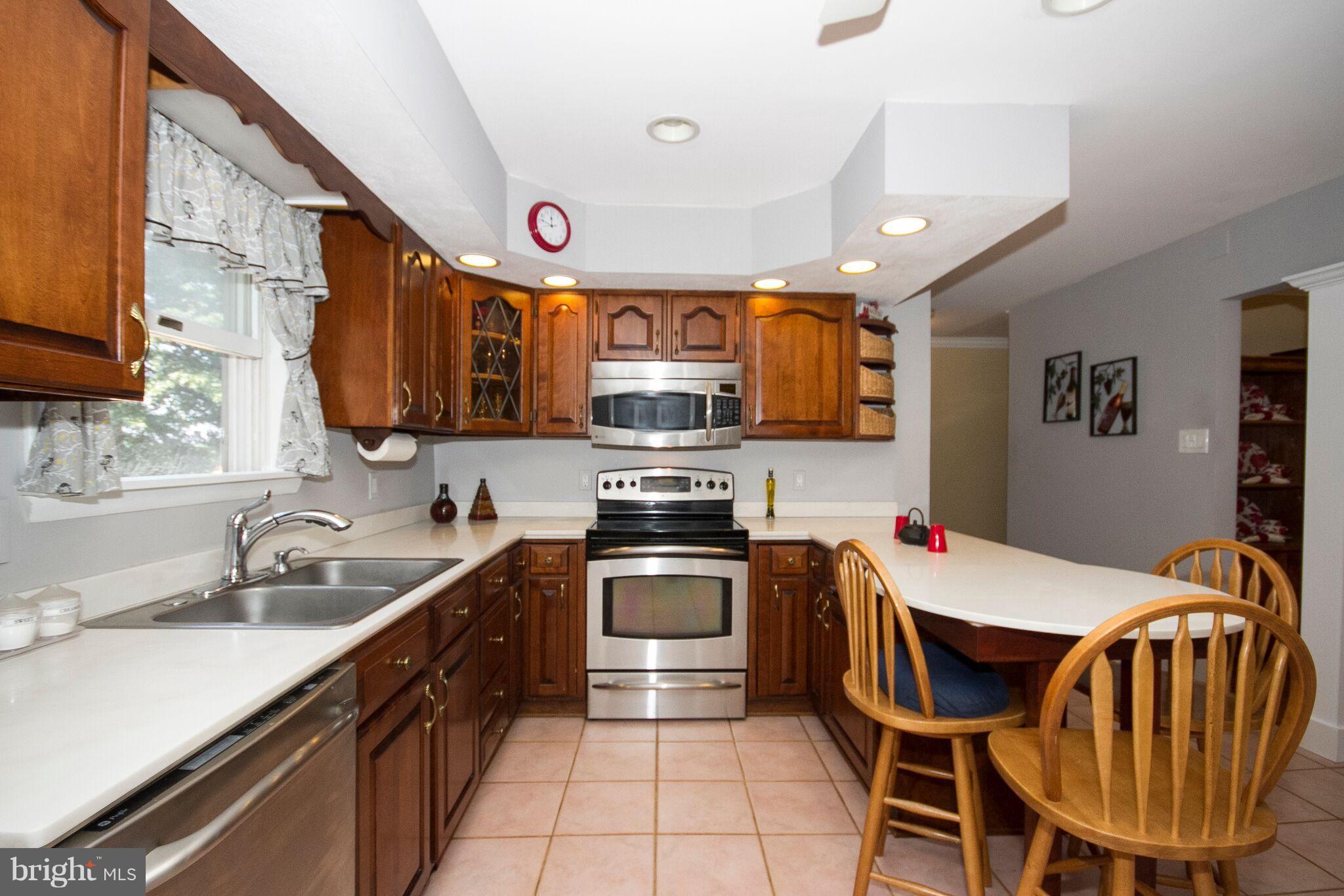 5246 Buttermilk Road Pylesville, MD 21132 - Photo 10 of 30 Kitchen