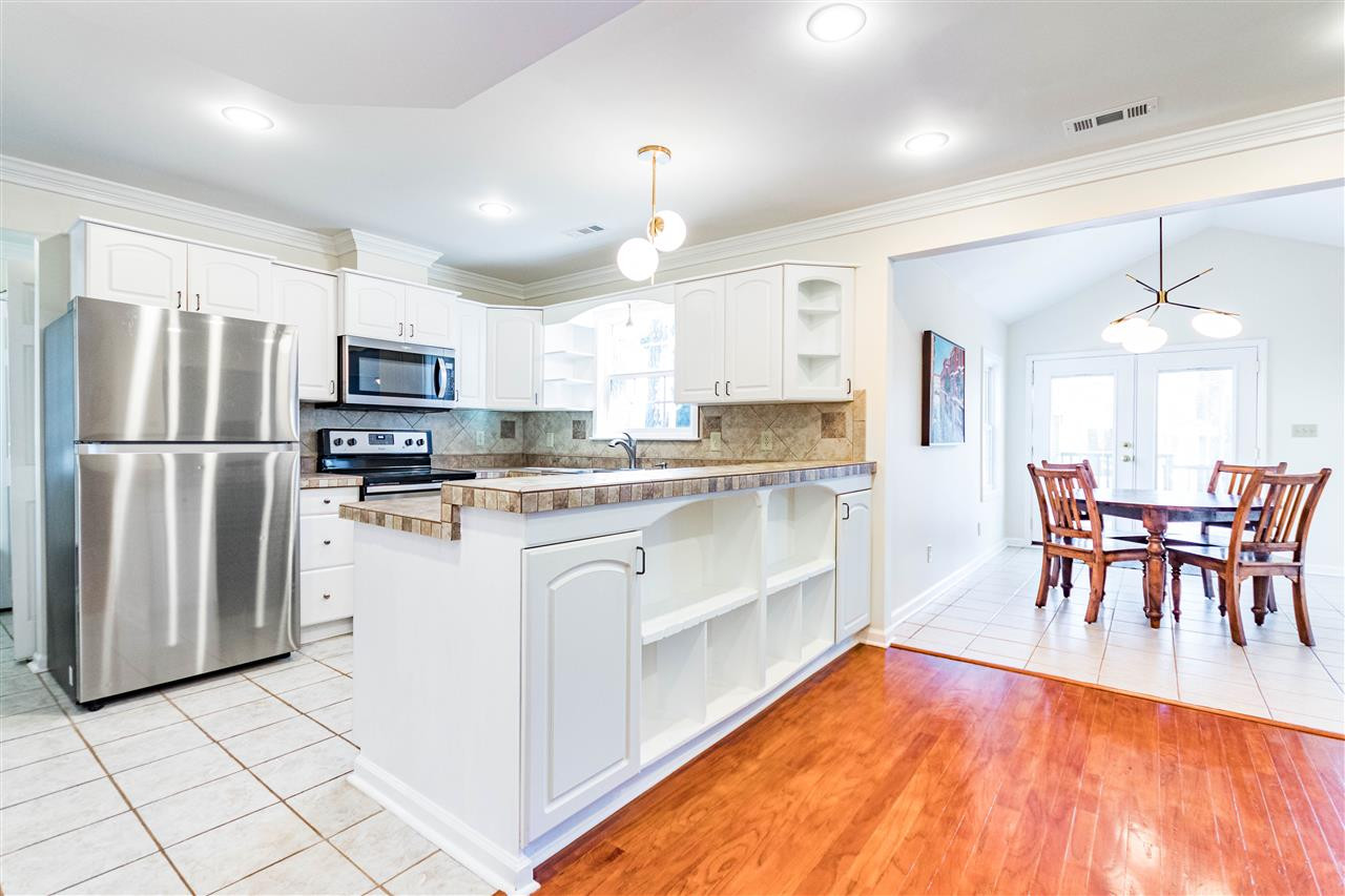 6504 Hammersmith Drive Raleigh, NC 27613 - Photo 9 of 30 Photo 9