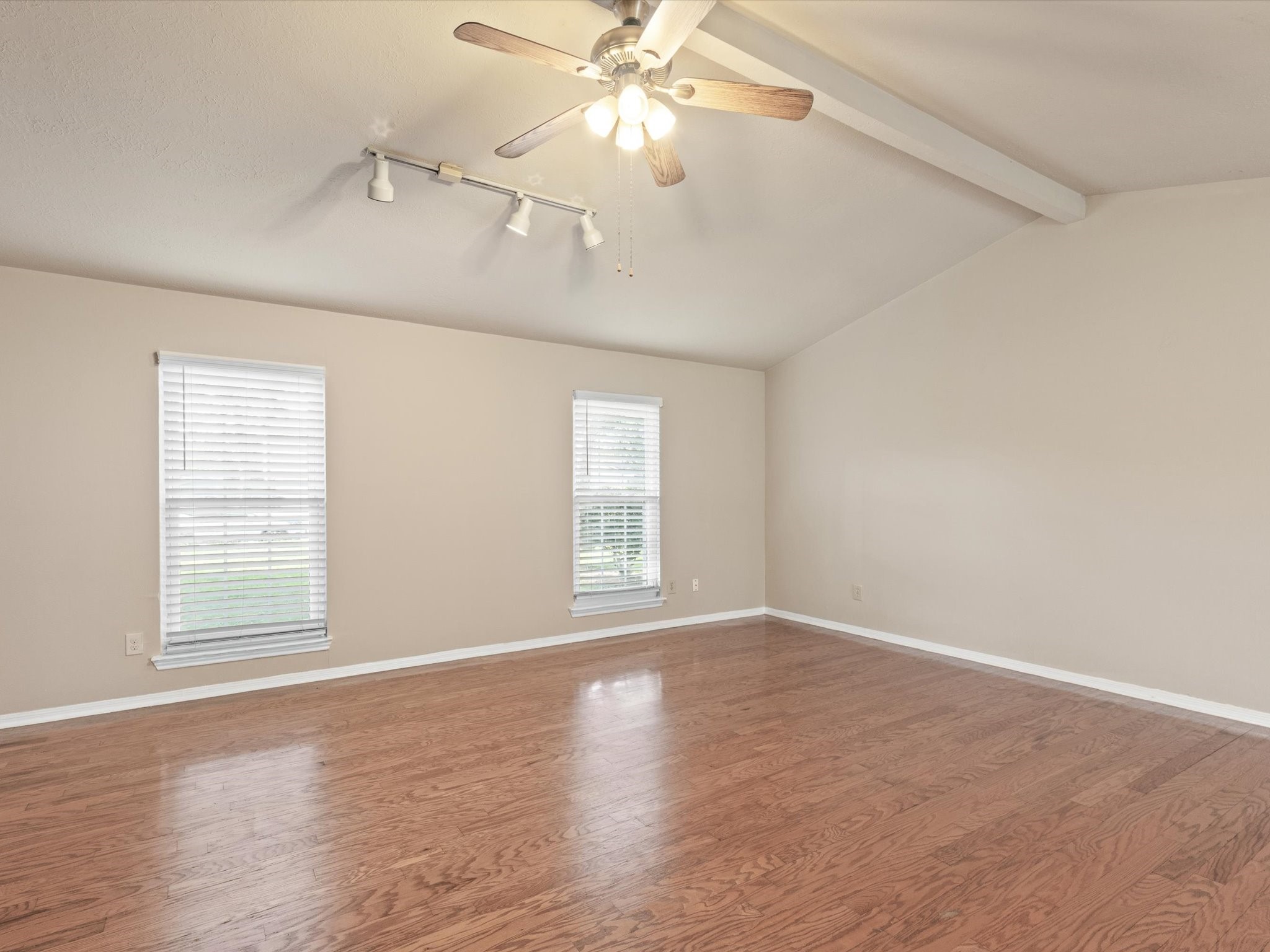 9811 Charter Ridge Drive Houston, TX 77070 - Photo 8 of 30