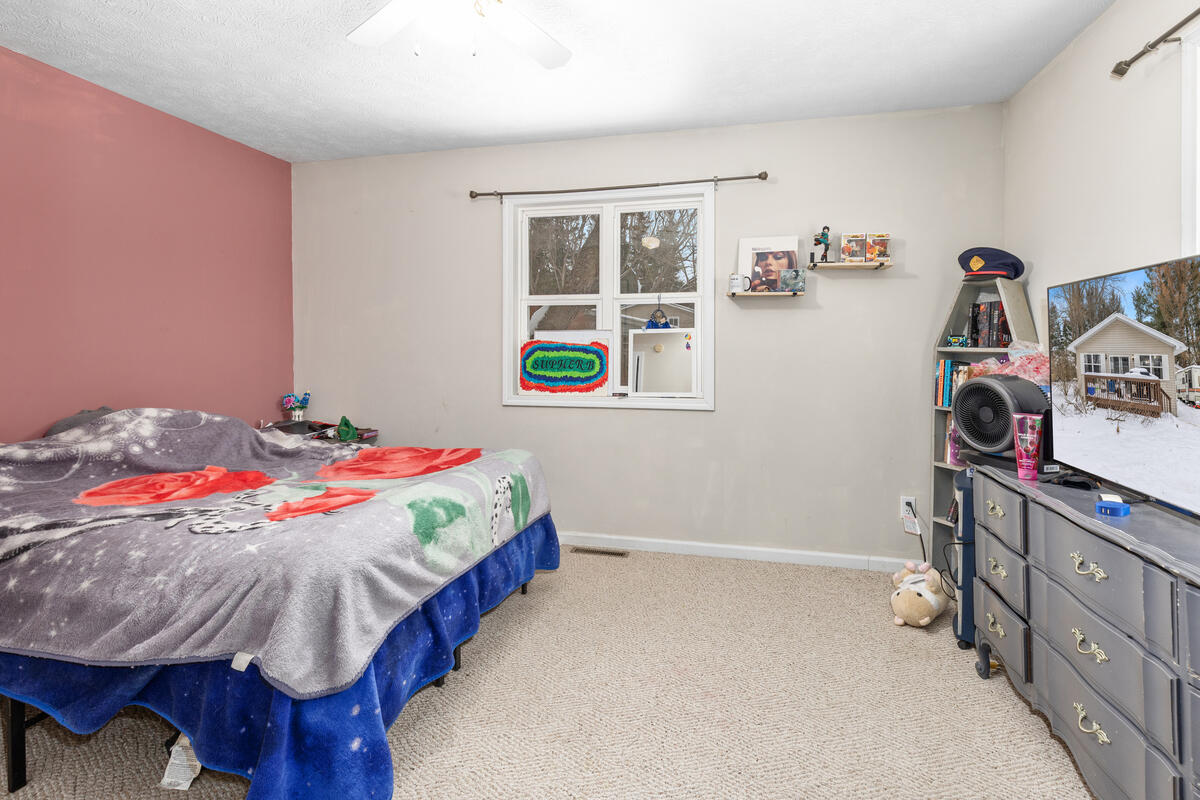 8660 Wood Street Mecosta, MI 49332 - Photo 14 of 21 8660-Wood_013