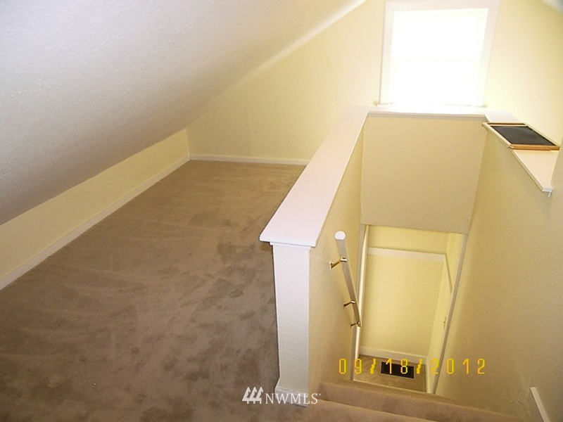 2602 Perry Avenue Bremerton, WA 98310 - Photo 9 of 15 Gallery Image 9