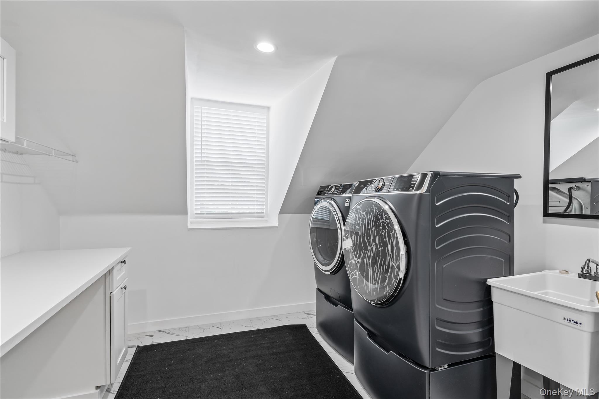 77 Cove Road Oyster Bay, NY 11771 - Photo 28 of 45 Laundry Room