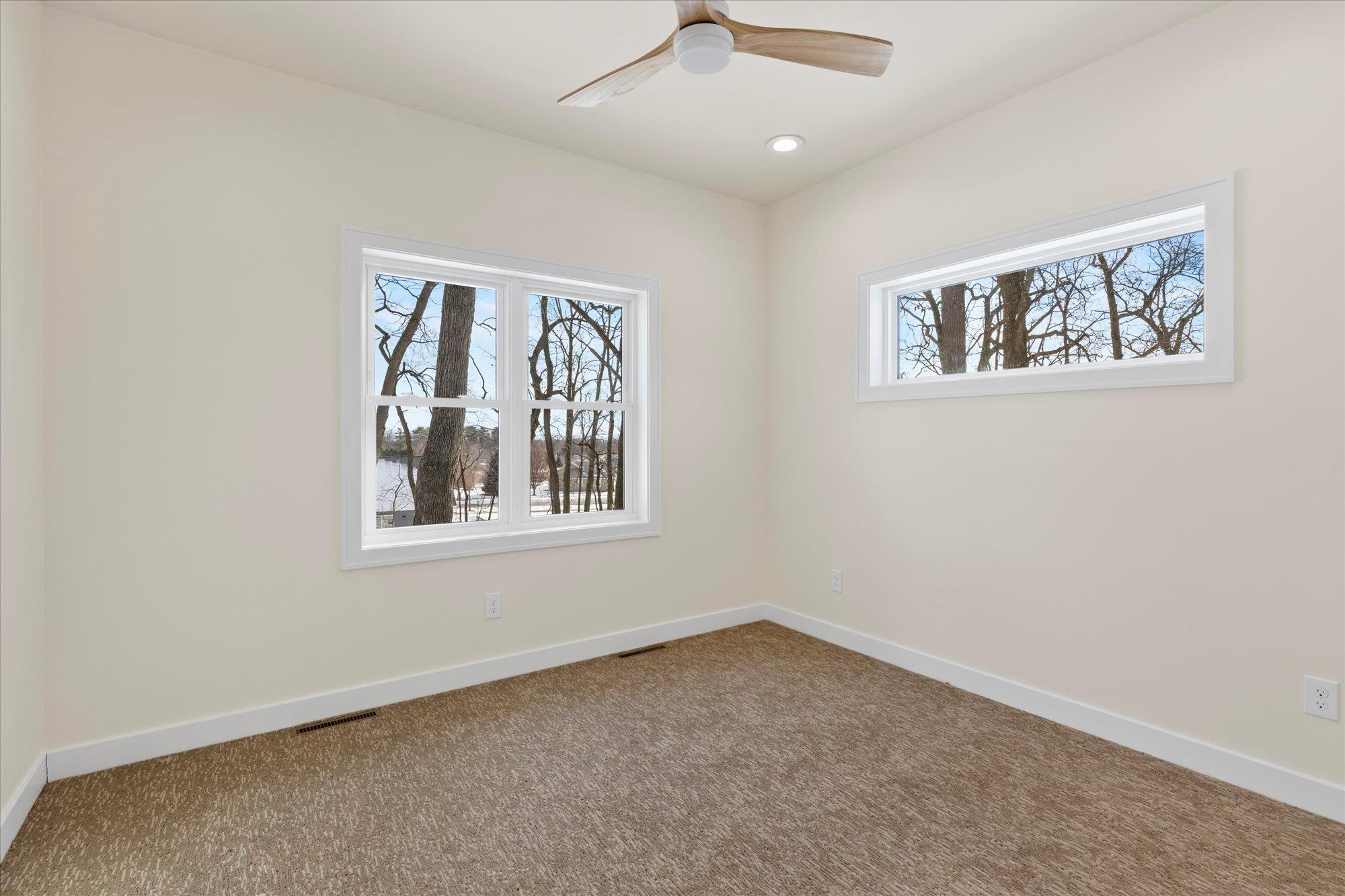 1108 Pinecrest Road Green Bay, WI 54313 - Photo 14 of 39