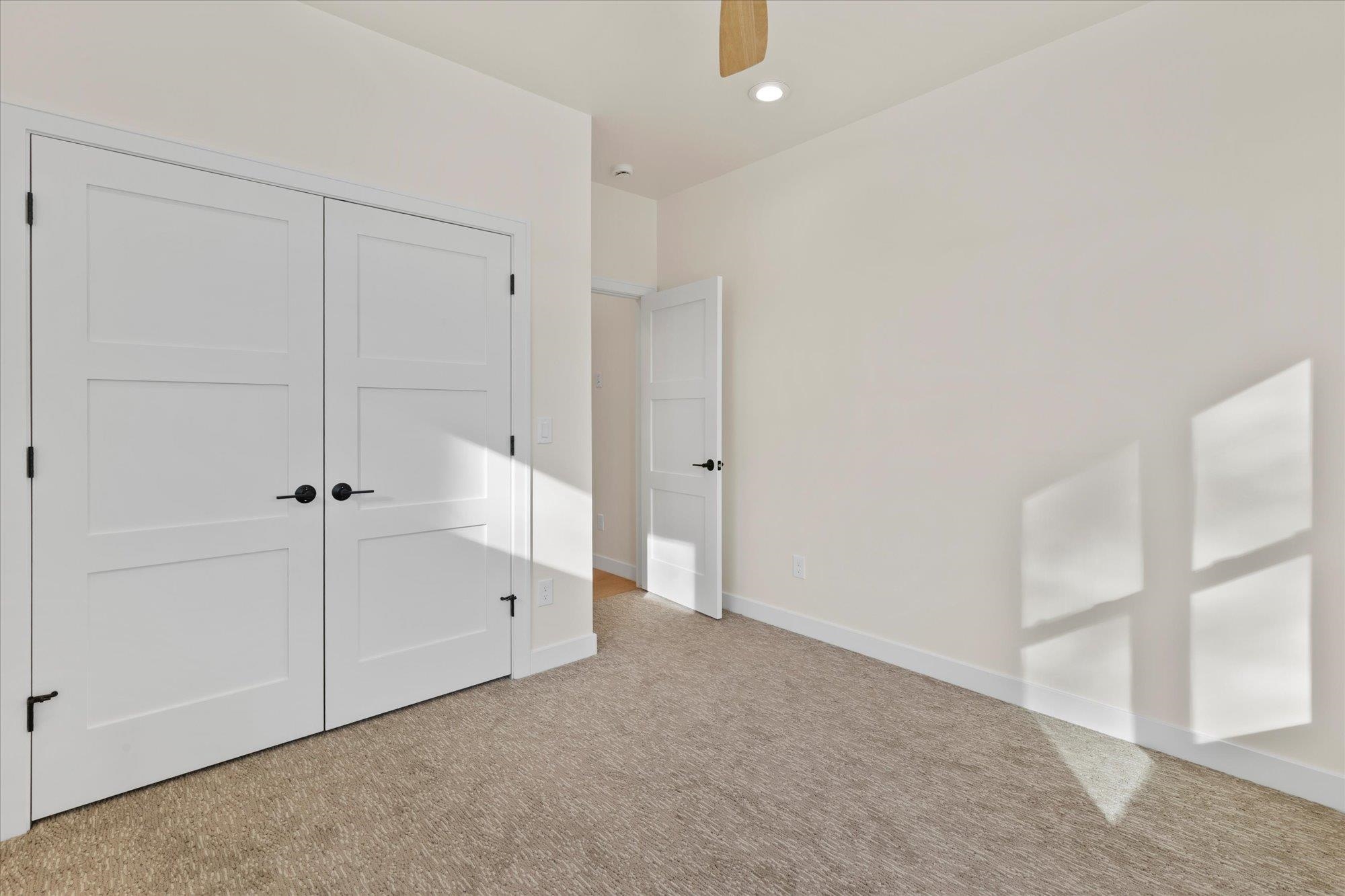 1108 Pinecrest Road Green Bay, WI 54313 - Photo 15 of 39