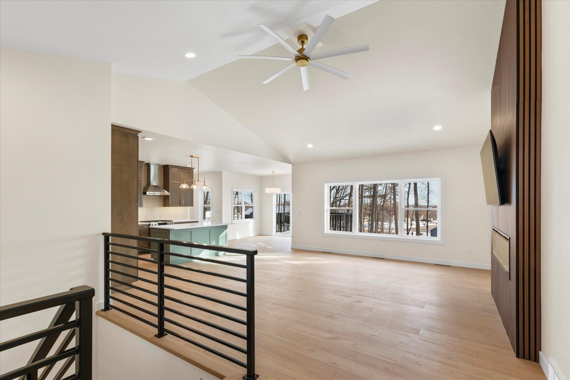 1108 Pinecrest Road Green Bay, WI 54313 - Photo 16 of 39