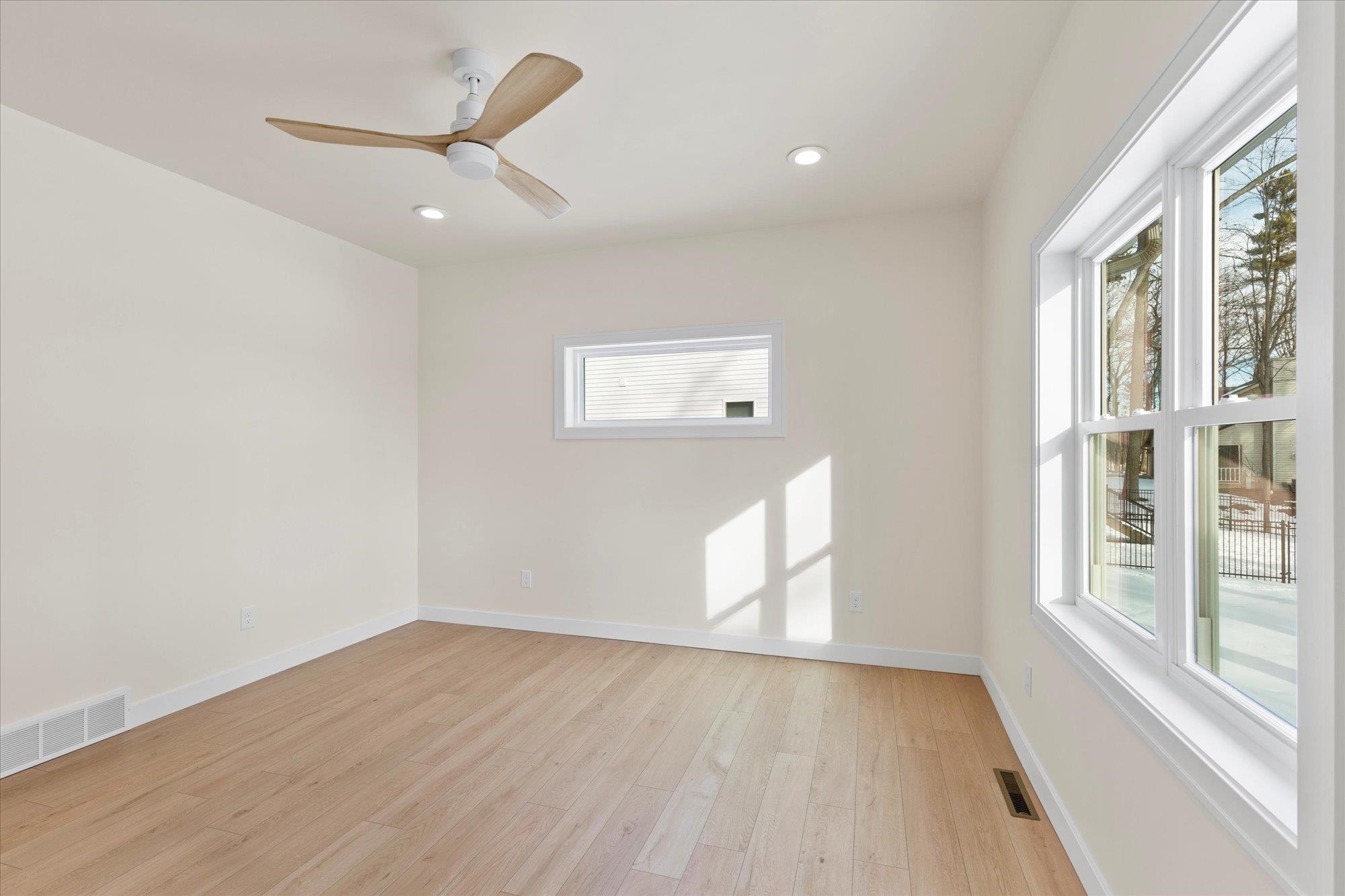 1108 Pinecrest Road Green Bay, WI 54313 - Photo 24 of 39