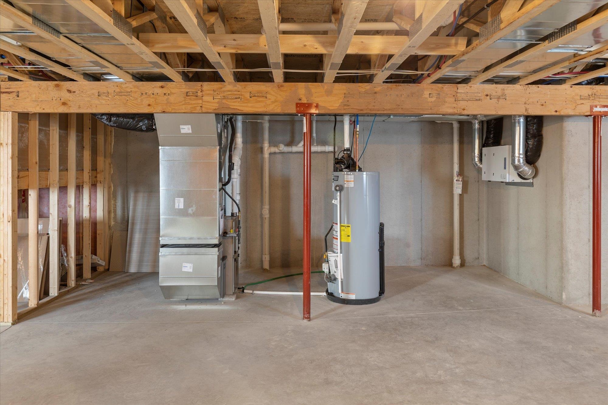 1108 Pinecrest Road Green Bay, WI 54313 - Photo 34 of 39