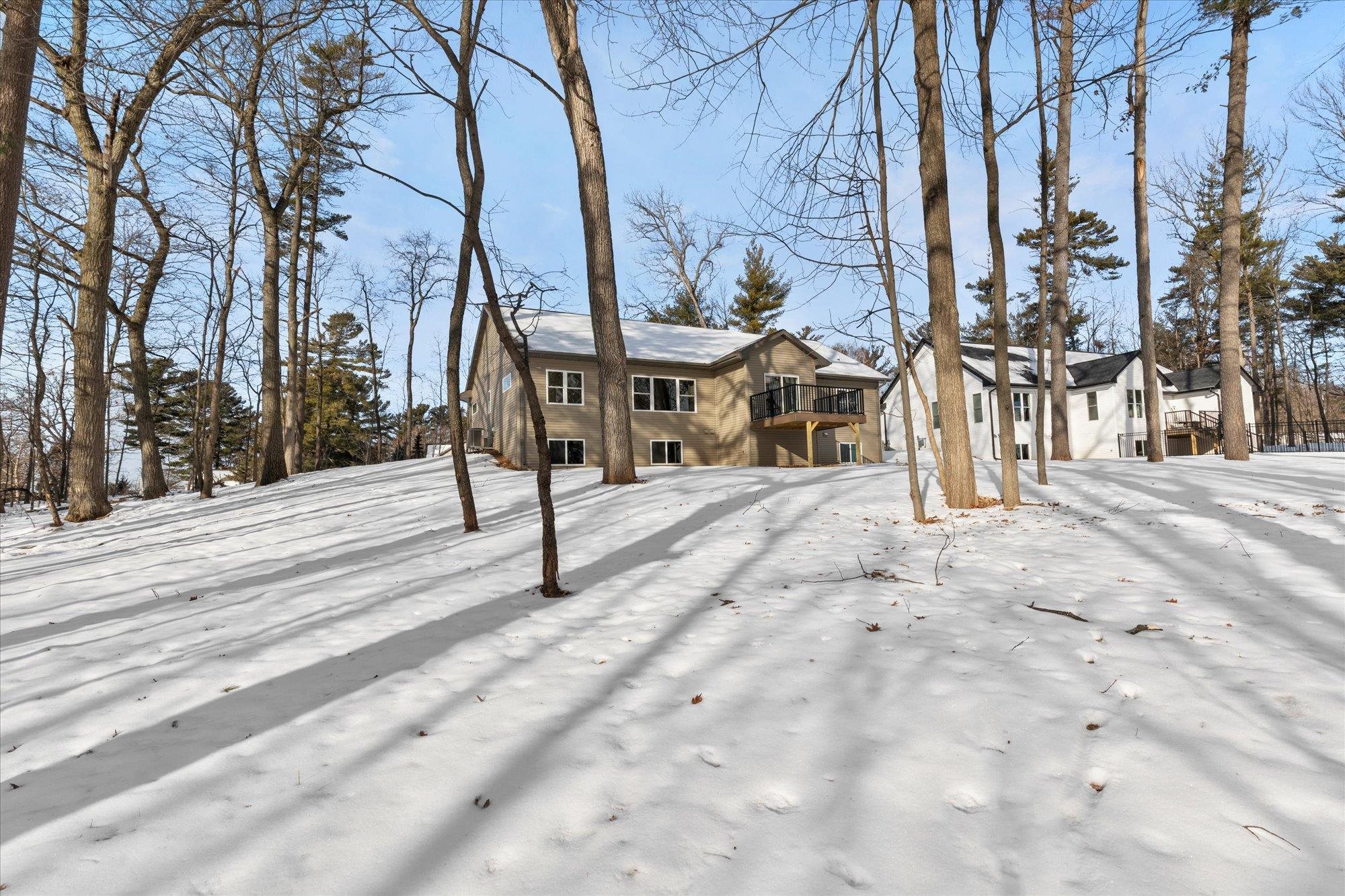 1108 Pinecrest Road Green Bay, WI 54313 - Photo 5 of 39