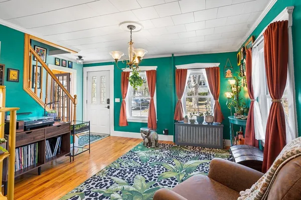 $599,000 | 21 Cottage Street, Medway, MA 02053