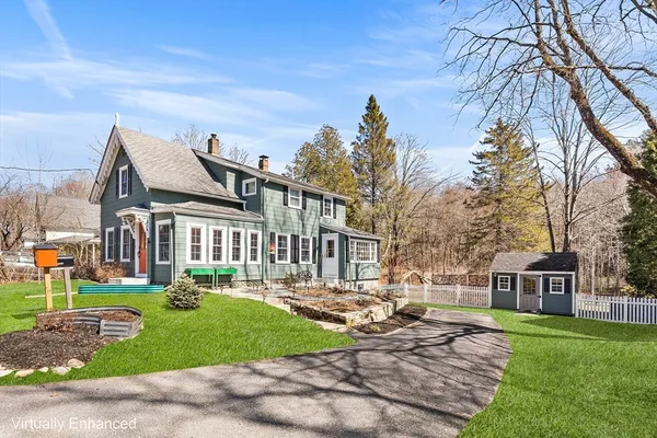 $599,000 | 21 Cottage Street, Medway, MA 02053