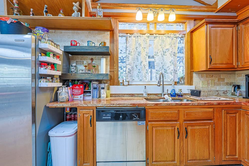 95 Channing Drive Little River, SC 29566 - Photo 8 of 33