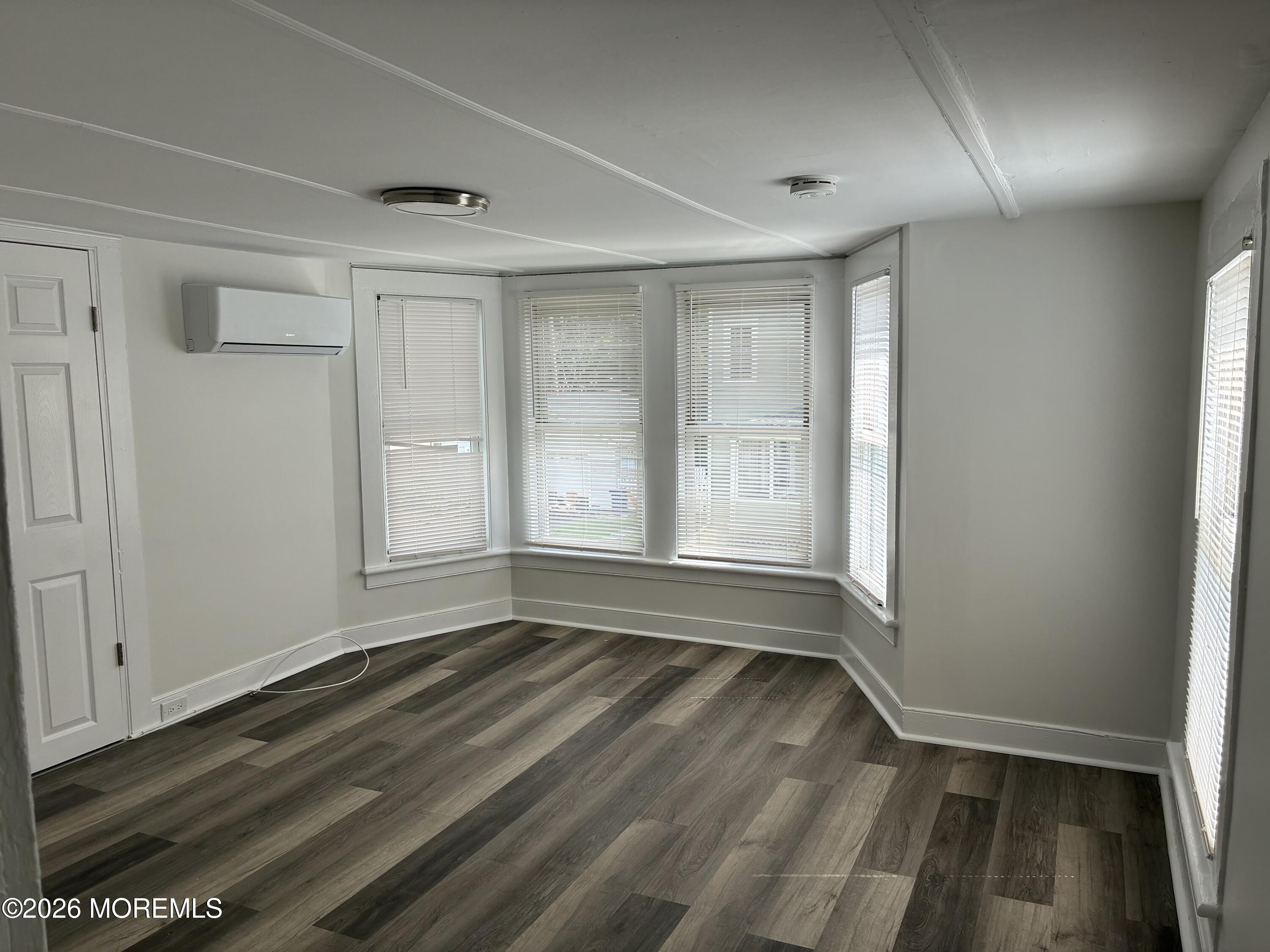 33 Washington Street, Unit 2 Red Bank, NJ 07701 - Photo 7 of 7 IMG_9717