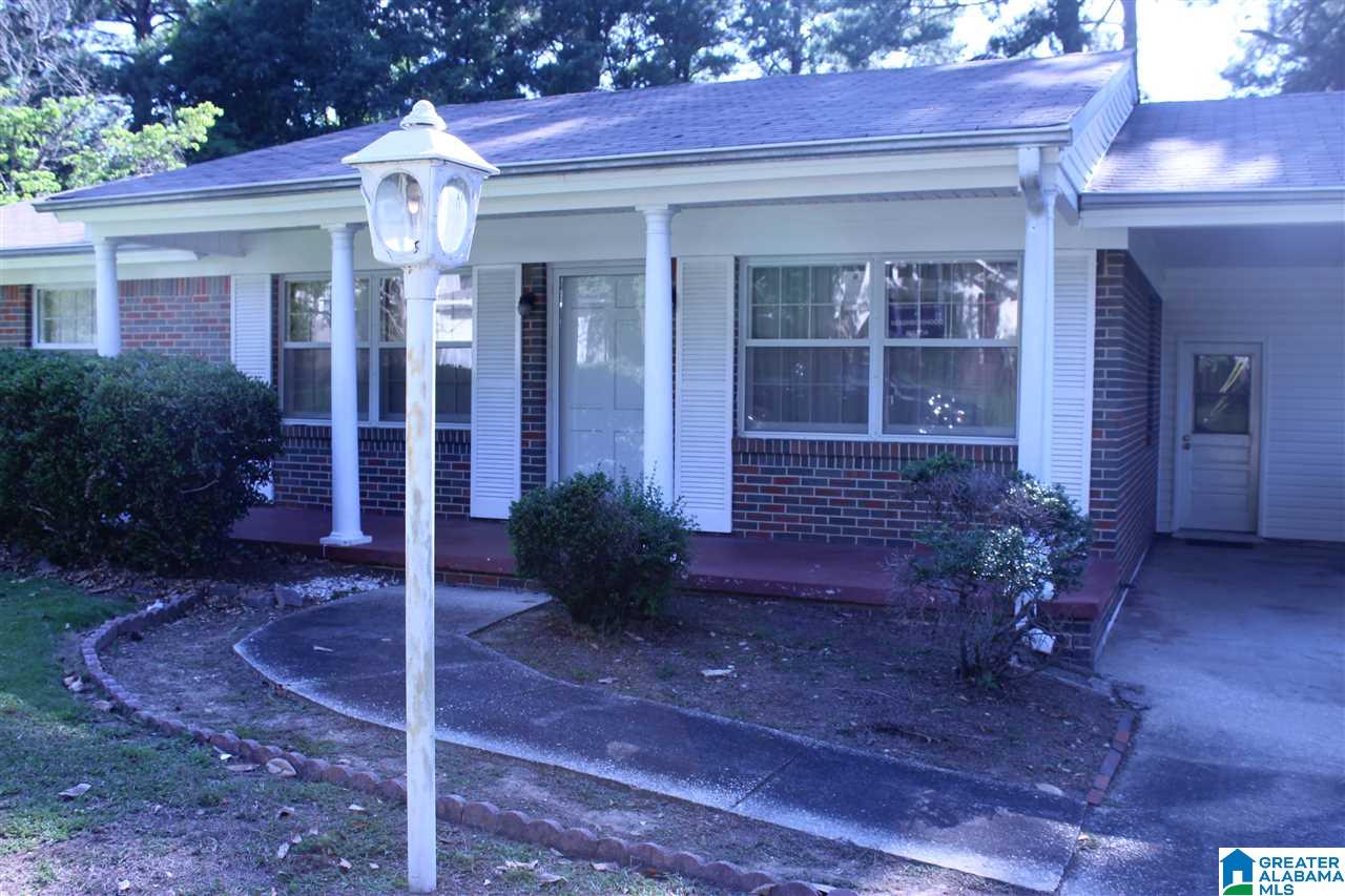 324 Susan Place Bessemer, AL 35023 - Photo 2 of 14