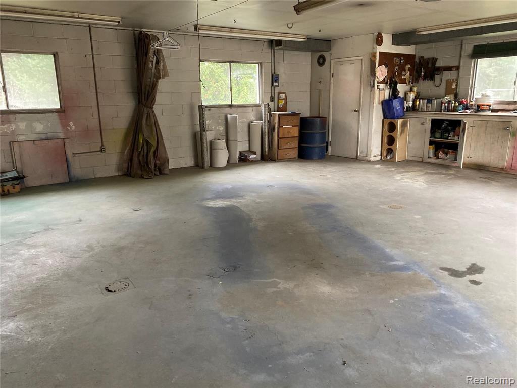 1559 Harper Road Mason, MI 48854 - Photo 12 of 22