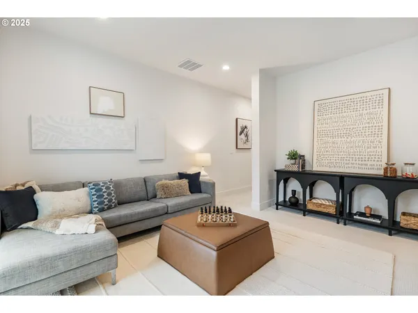 $724,000 | 15749 Northwest Raywood Lane, Unit L 38, Portland, OR 97229