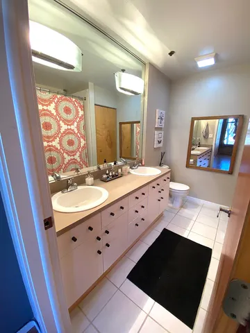 $3,500 | 2511 West Moffat Street, Unit 204D, Chicago, IL 60647