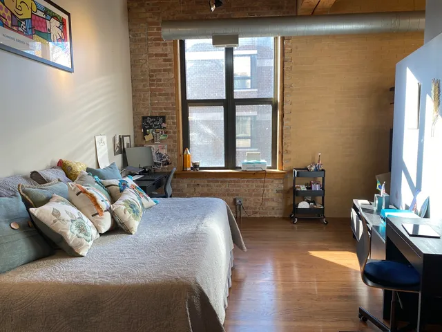 $3,500 | 2511 West Moffat Street, Unit 204D, Chicago, IL 60647