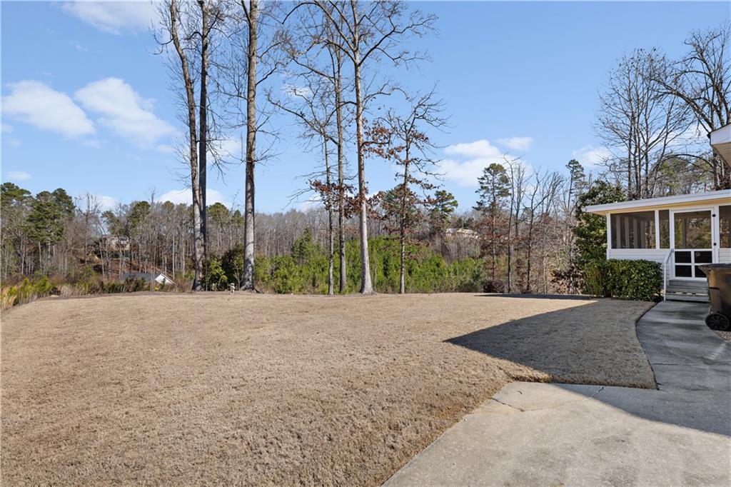 112 Thornwood Drive Southwest Rome, GA 30165 - Photo 27 of 30 a view of backyard of house