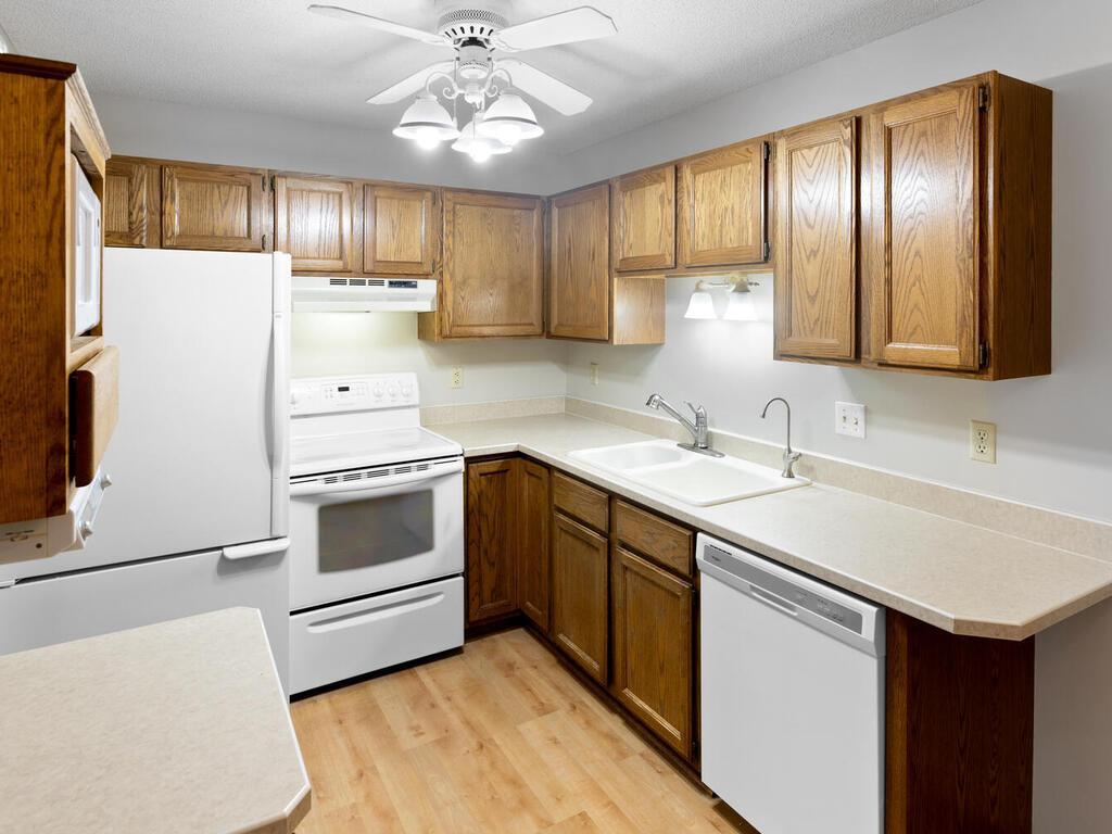 13445 73rd Place North Maple Grove, MN 55311 - Photo 13 of 36