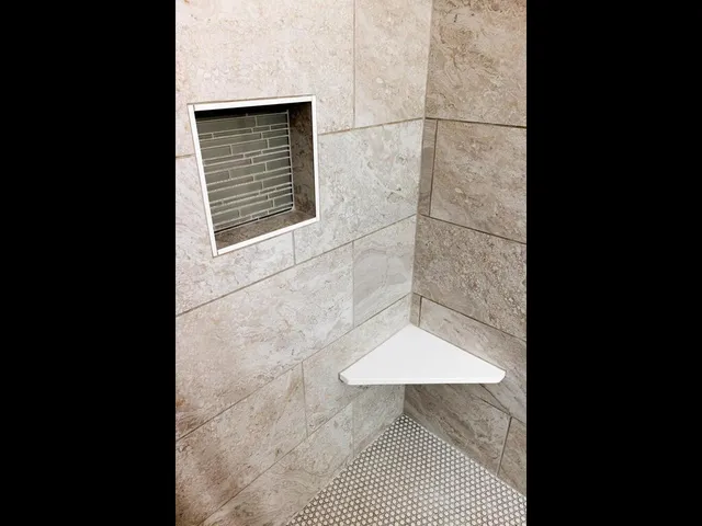 $300,000 | 13445 73rd Place North, Maple Grove, MN 55311