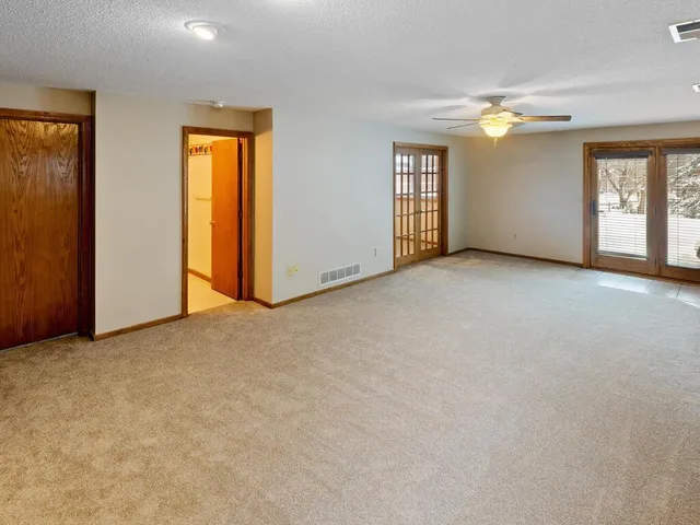 $300,000 | 13445 73rd Place North, Maple Grove, MN 55311