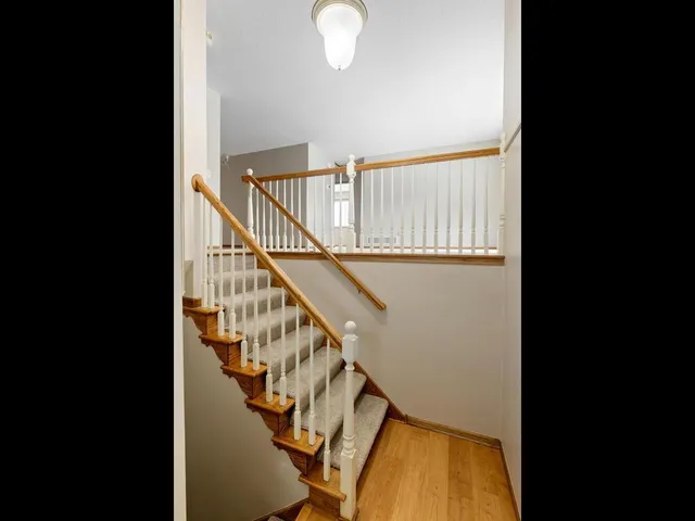 $300,000 | 13445 73rd Place North, Maple Grove, MN 55311