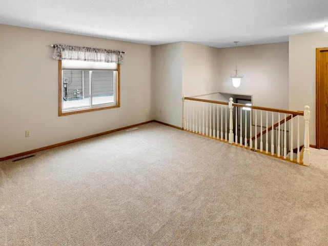 $300,000 | 13445 73rd Place North, Maple Grove, MN 55311