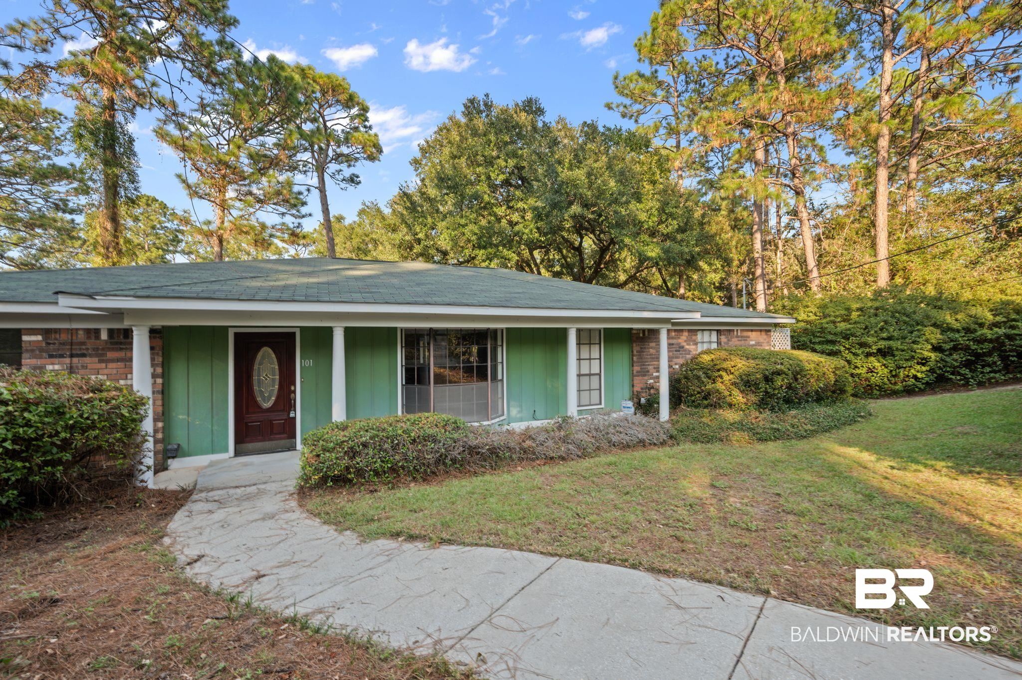 101 Cameron Circle Daphne, AL 36526 - Photo 2 of 39