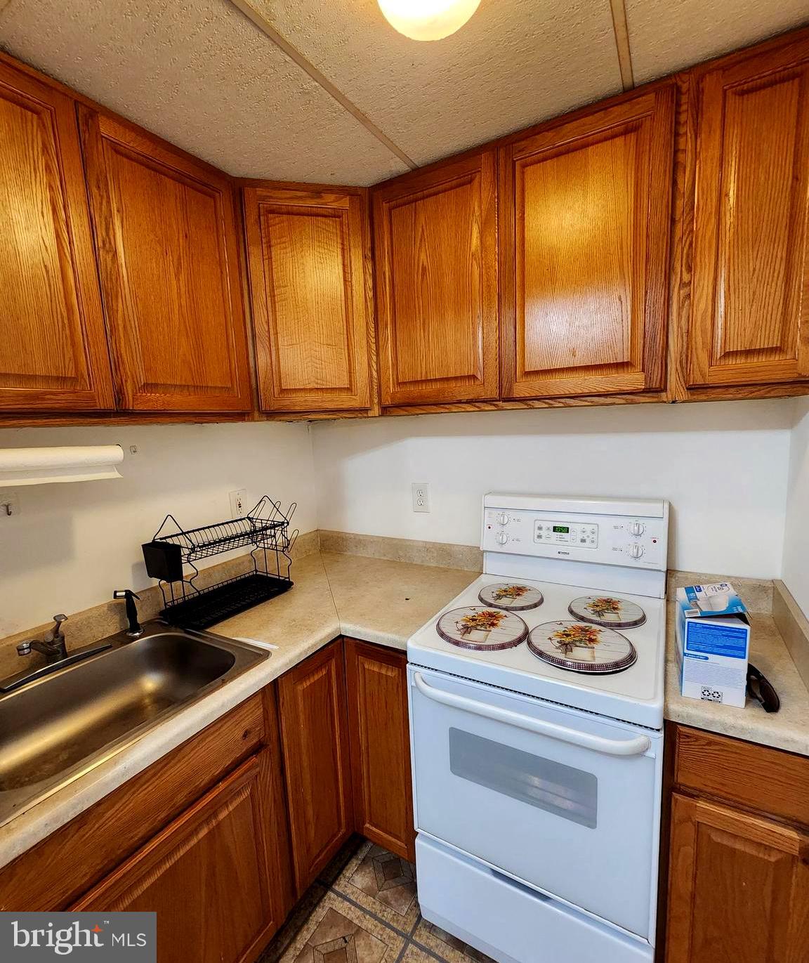 13605 Martin Road Brandywine, MD 20613 - Photo 42 of 105 Lower Level Wet Bar