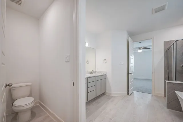 $399,000 | 3007 Golden Isle Drive, Texas City, TX 77568