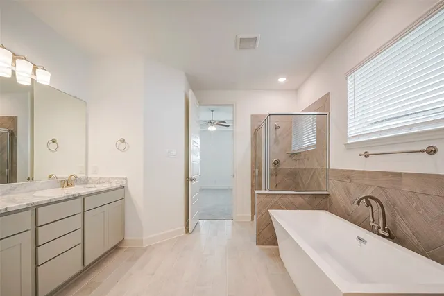 $399,000 | 3007 Golden Isle Drive, Texas City, TX 77568