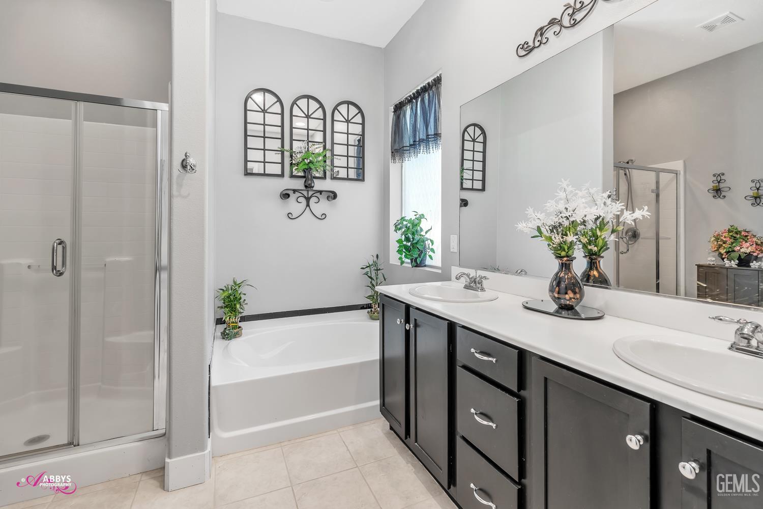 Undisclosed Address Bakersfield, CA 93306 - Photo 15 of 35