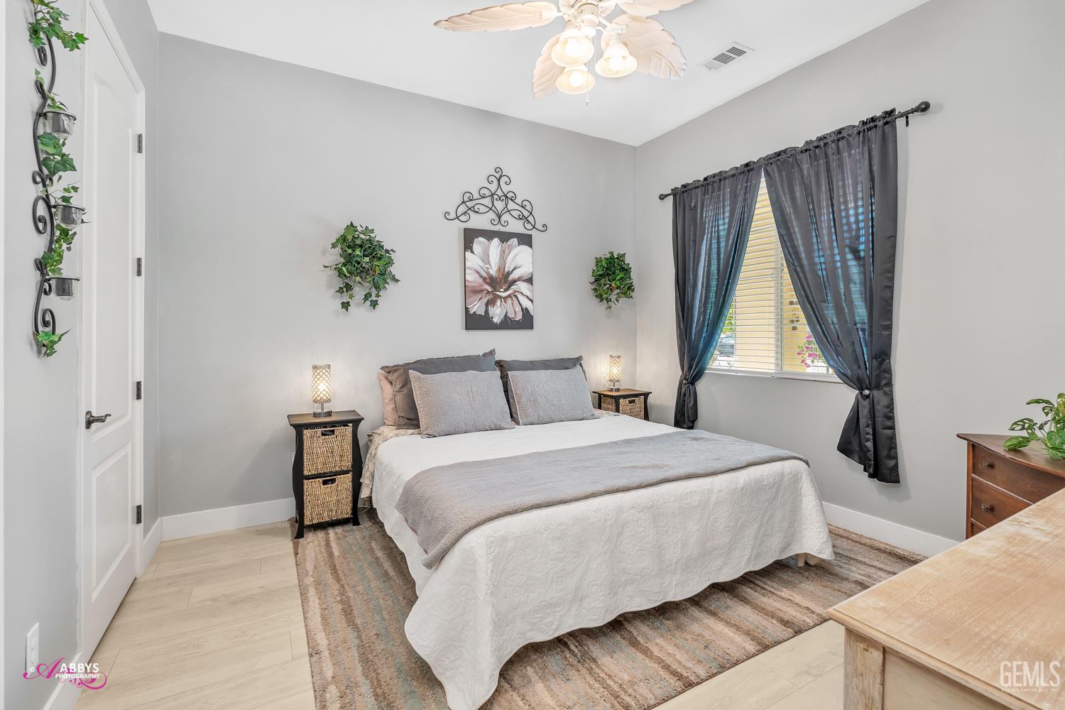 Undisclosed Address Bakersfield, CA 93306 - Photo 17 of 35