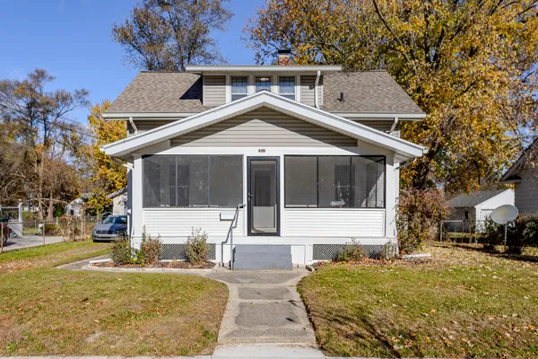 $264,900 | 307 Ridgewood Street Southeast, Grand Rapids, MI 49548