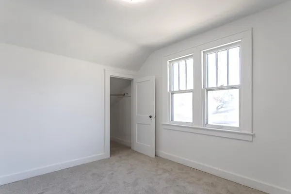 $264,900 | 307 Ridgewood Street Southeast, Grand Rapids, MI 49548