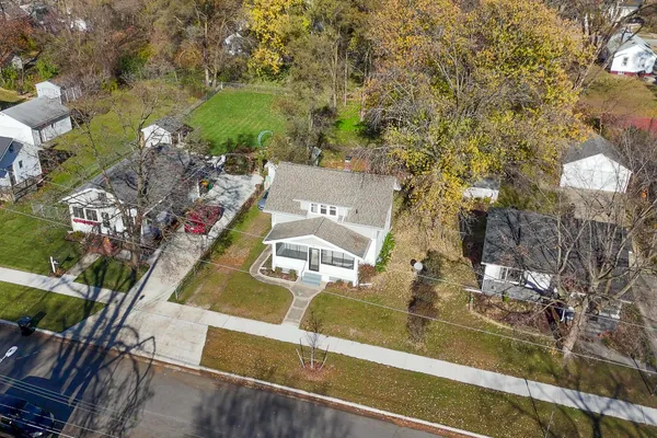 $264,900 | 307 Ridgewood Street Southeast, Grand Rapids, MI 49548