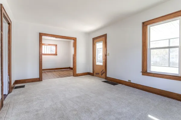 $264,900 | 307 Ridgewood Street Southeast, Grand Rapids, MI 49548